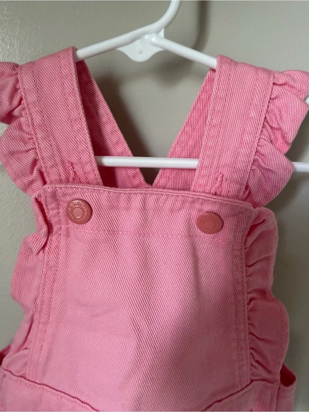 Old Navy Girls 12-18M Pink Denim Overall Romper Sleeveless Ruffle Cotton